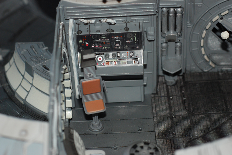 Illustration for article titled Modded Millennium Falcon Can Pass for Real Movie Prop